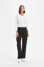 Straight Leg Easy Pant - Black