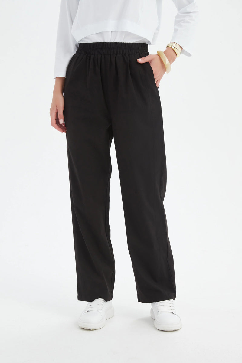Straight Leg Easy Pant - Black
