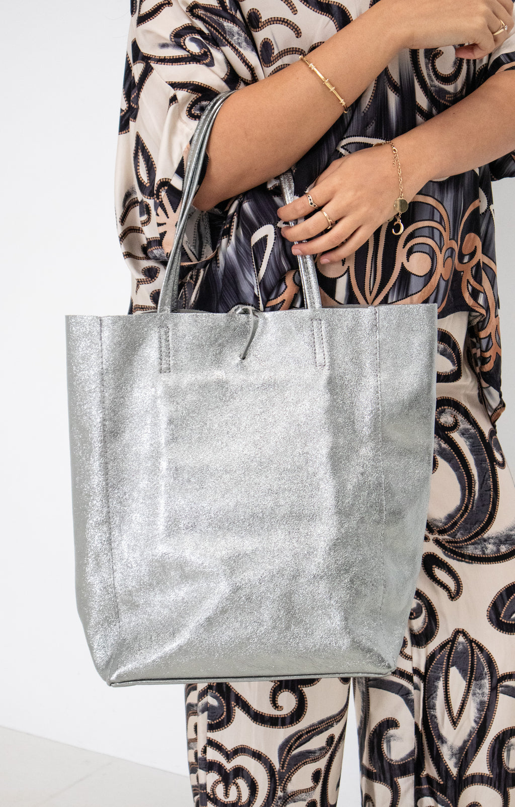 Leather Tote Bag - Silver Metallic