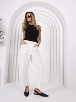 Leo Barrel Jeans - White