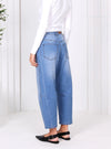 Toni Barrel Jeans - Light Wash