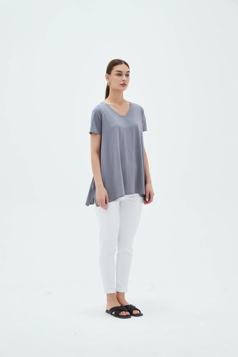 Rounded Hanky Hem Tee