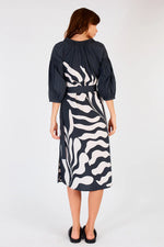 Sakanto Kaftan Dress - Hoja Black