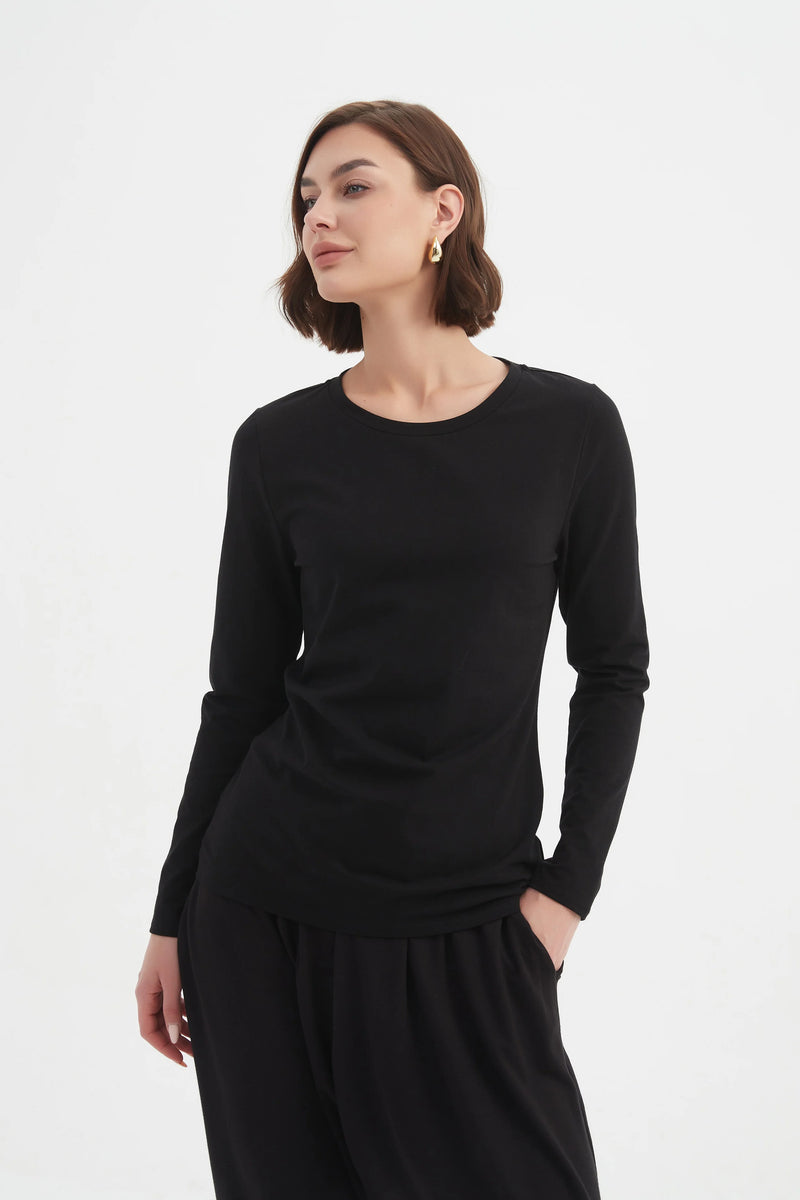 Long Sleeve T-Shirt - Black