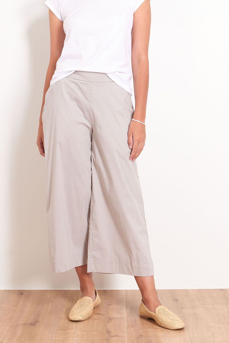 Middle Ground Trapeze Pant